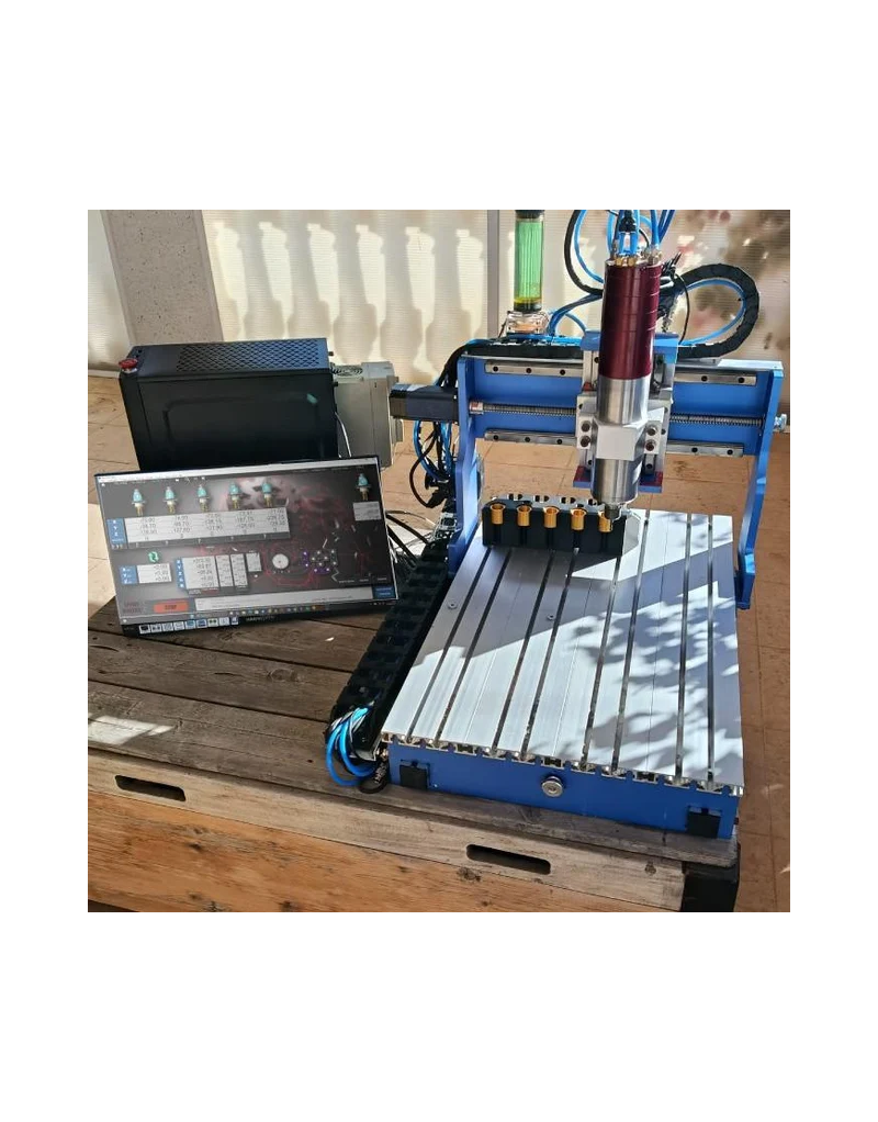 CNC 3 Axis XYZ router with Servo Control