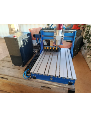 CNC 3 Axis XYZ router with Servo Control